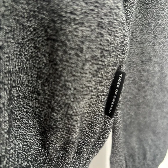 Men's Gray Sweater - Picture 5 of 5
